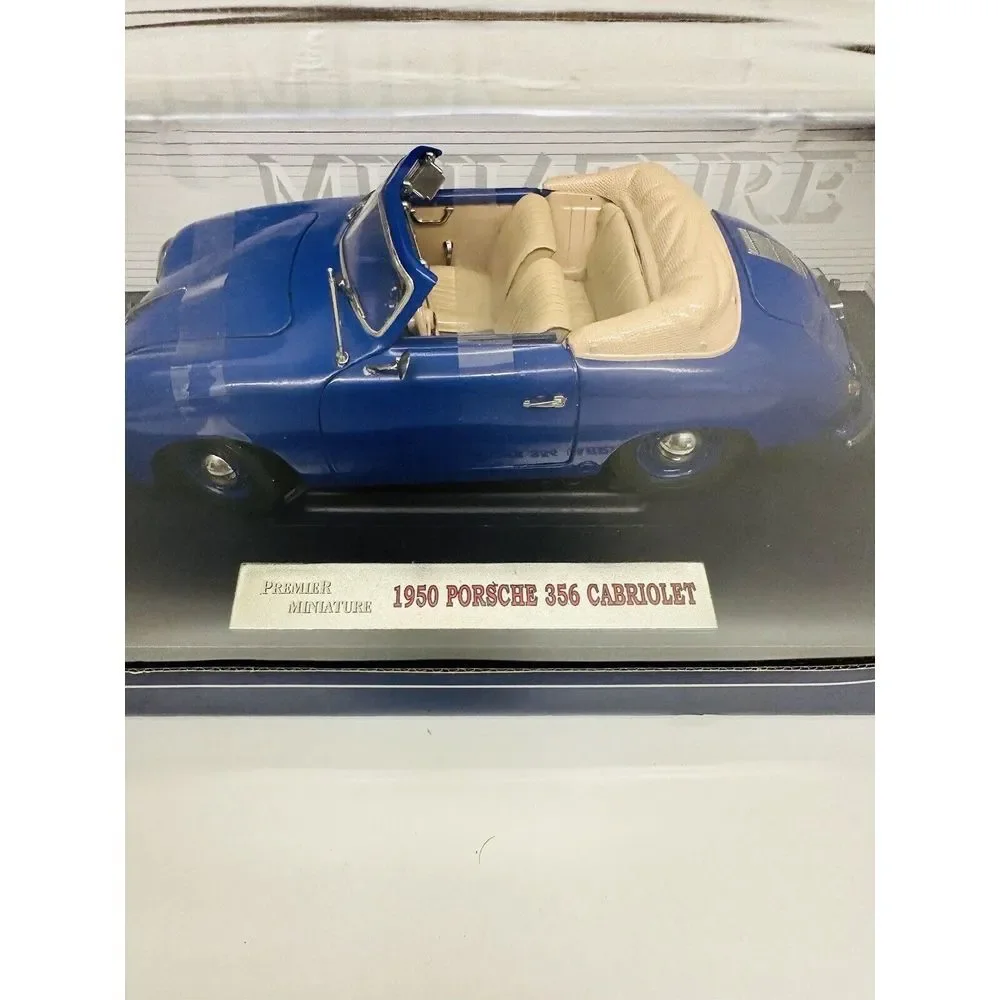 Porsche 356 Cabriolet 1950 1:18 Premier Miniature By  Signature Models #38201‎